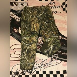 Mossy oak camo cargos